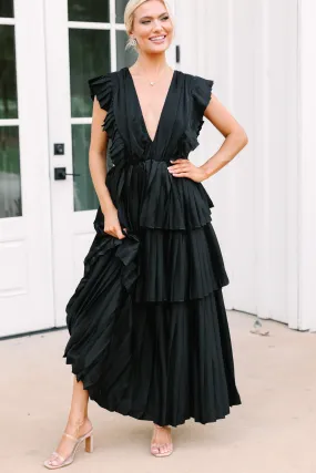 Around The World Black Pleated Maxi Dress