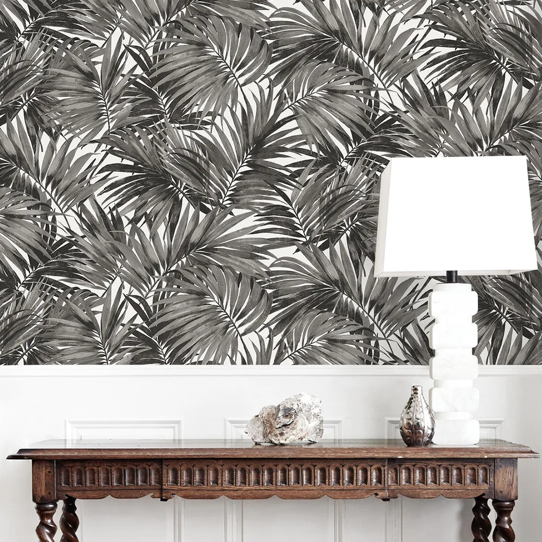 Cordelia Tossed Palms Coastal Haven Wallpaper