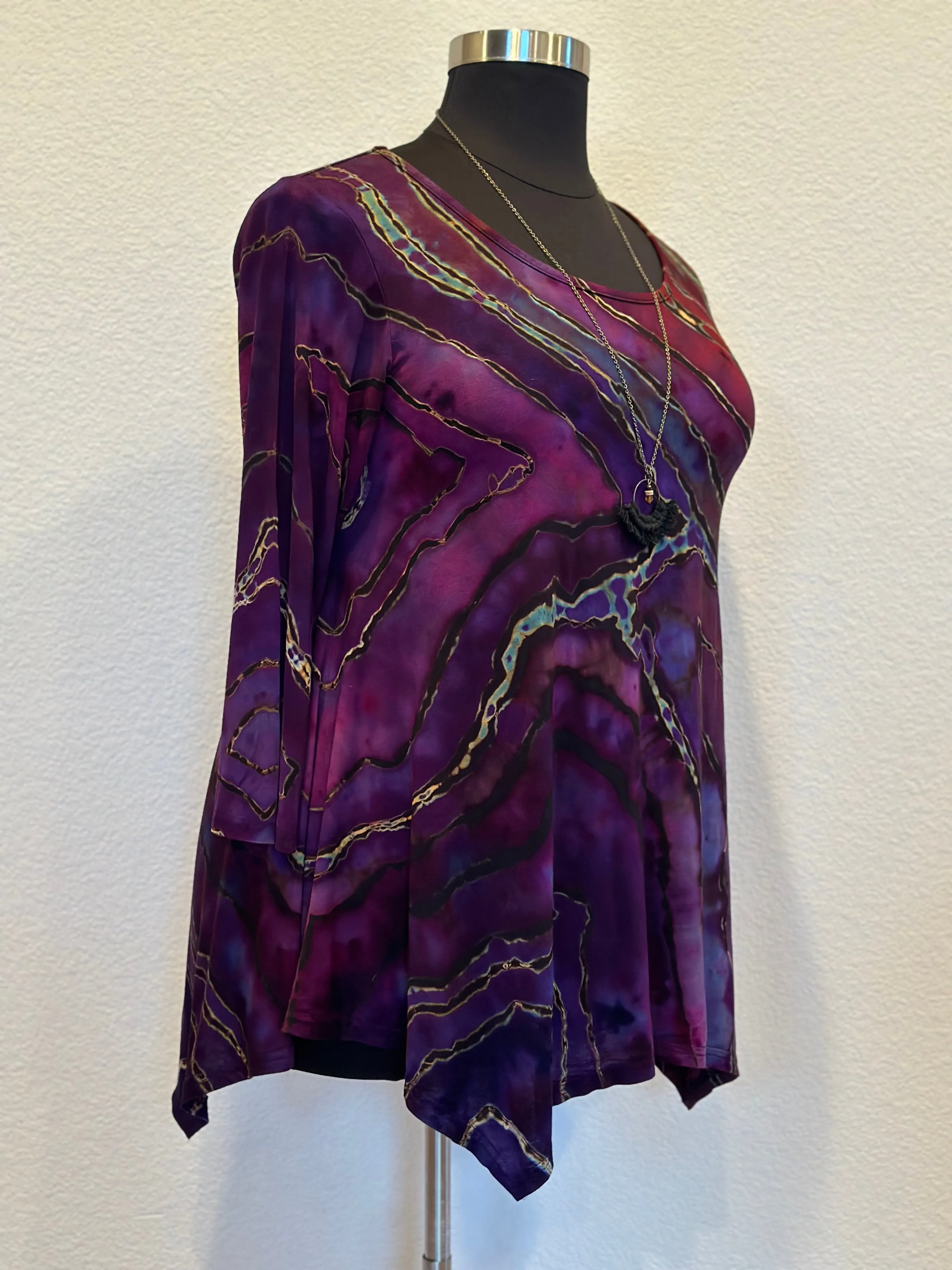 Custom Reverse Geode Tunic and Slouchy Socks for Kim