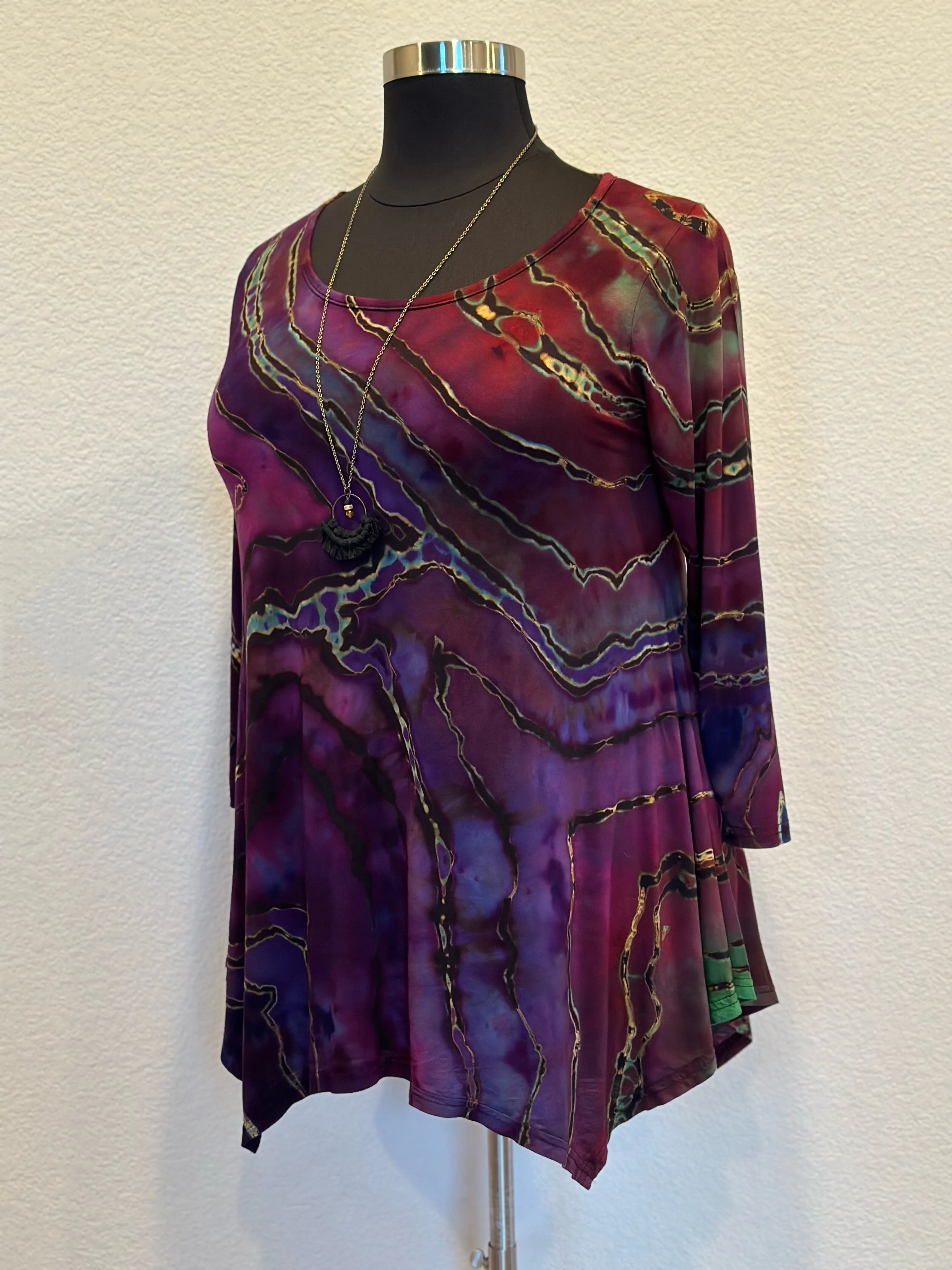 Custom Reverse Geode Tunic and Slouchy Socks for Kim