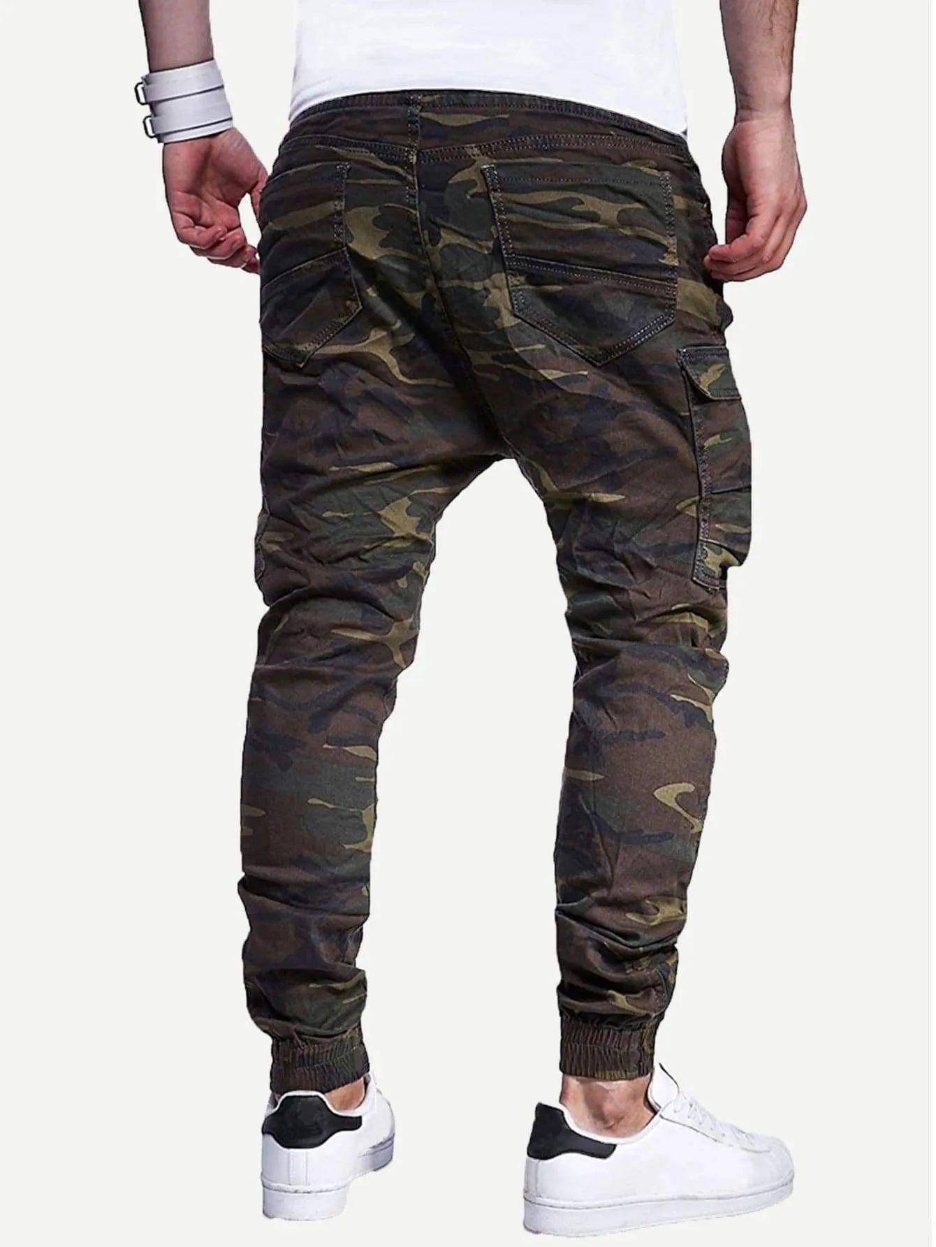 Drawstring Waist Pocket Detail Camo Print Sweatpants