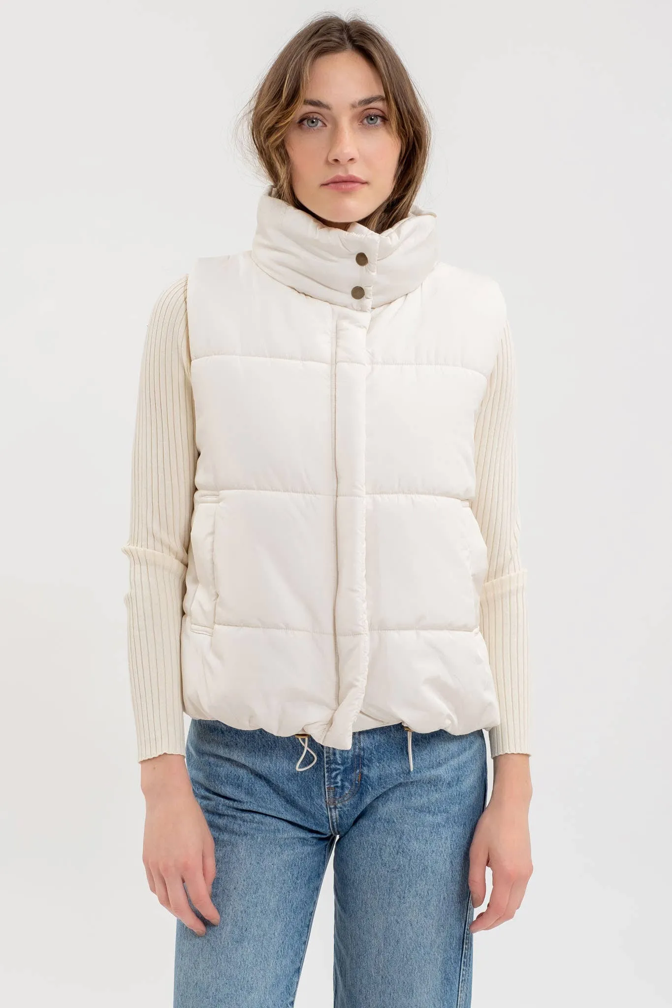 Essential Puffer Vest