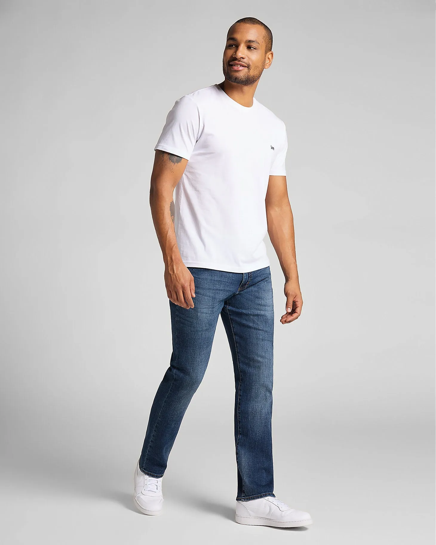 Lee Straight Fit Extreme Motion Mens Jeans - Maddox