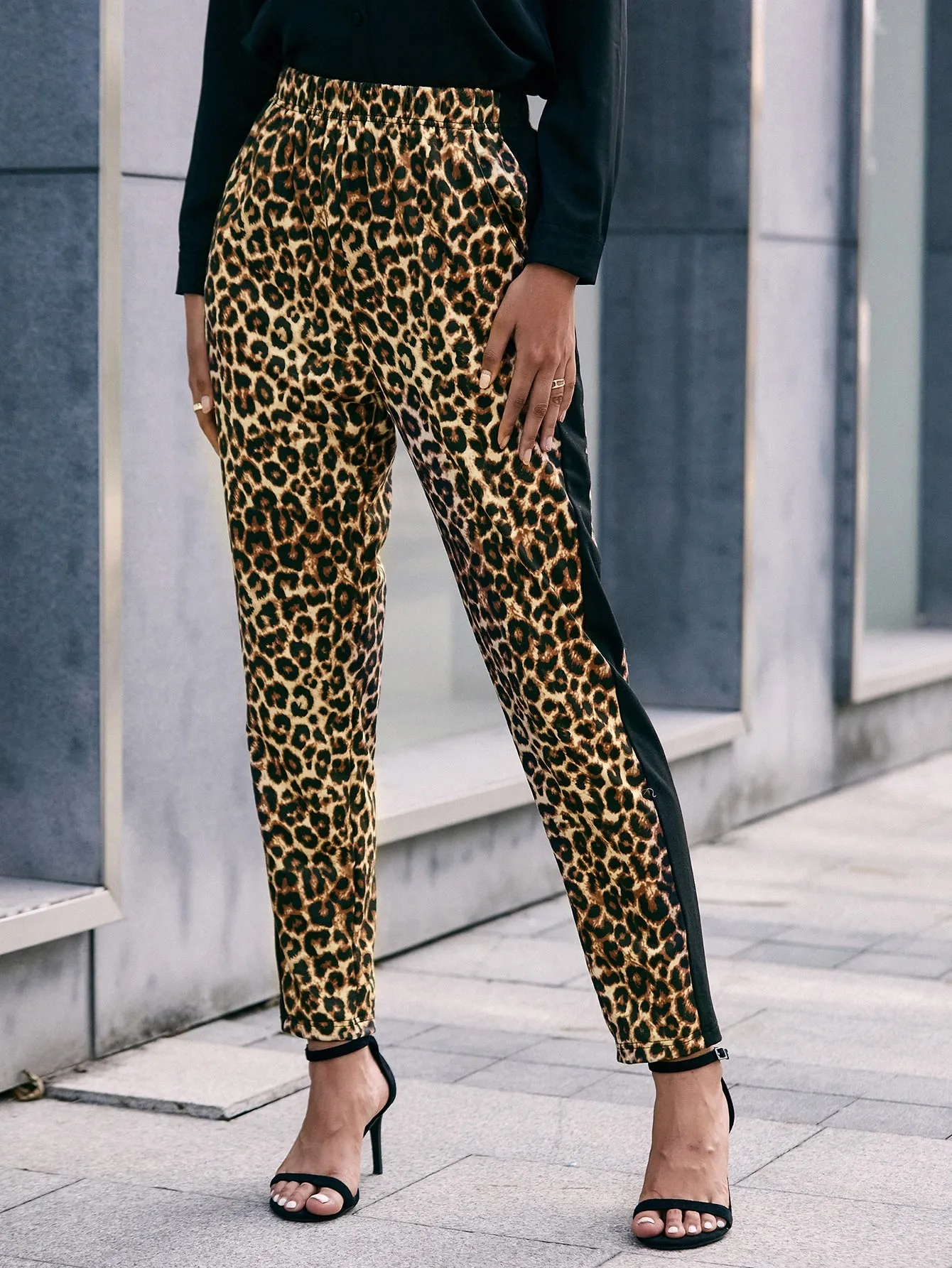 Leopard Pocket High Waist Cropped Women Sweatpants