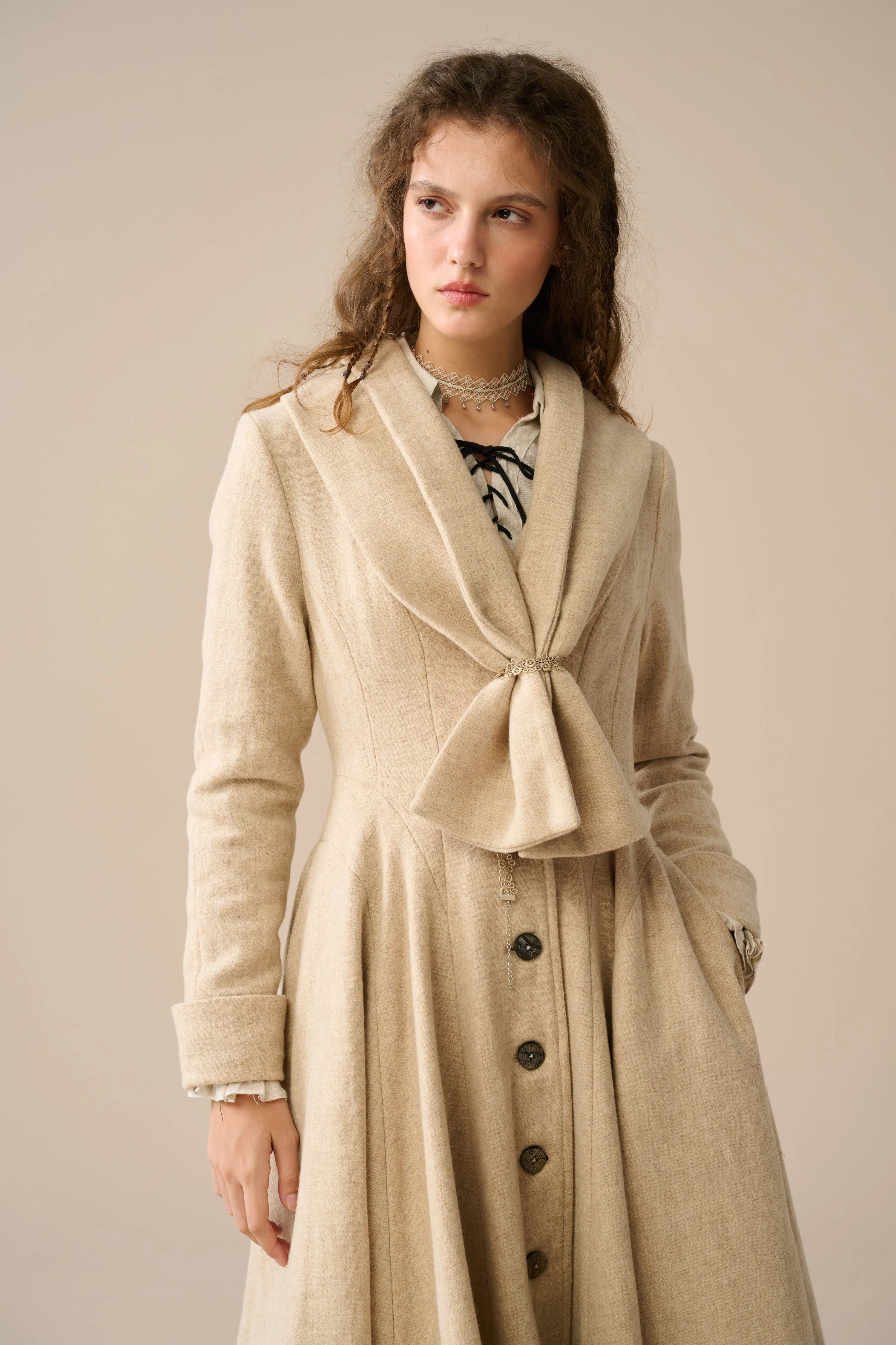 Lila 25 | 100% wool scarf coat