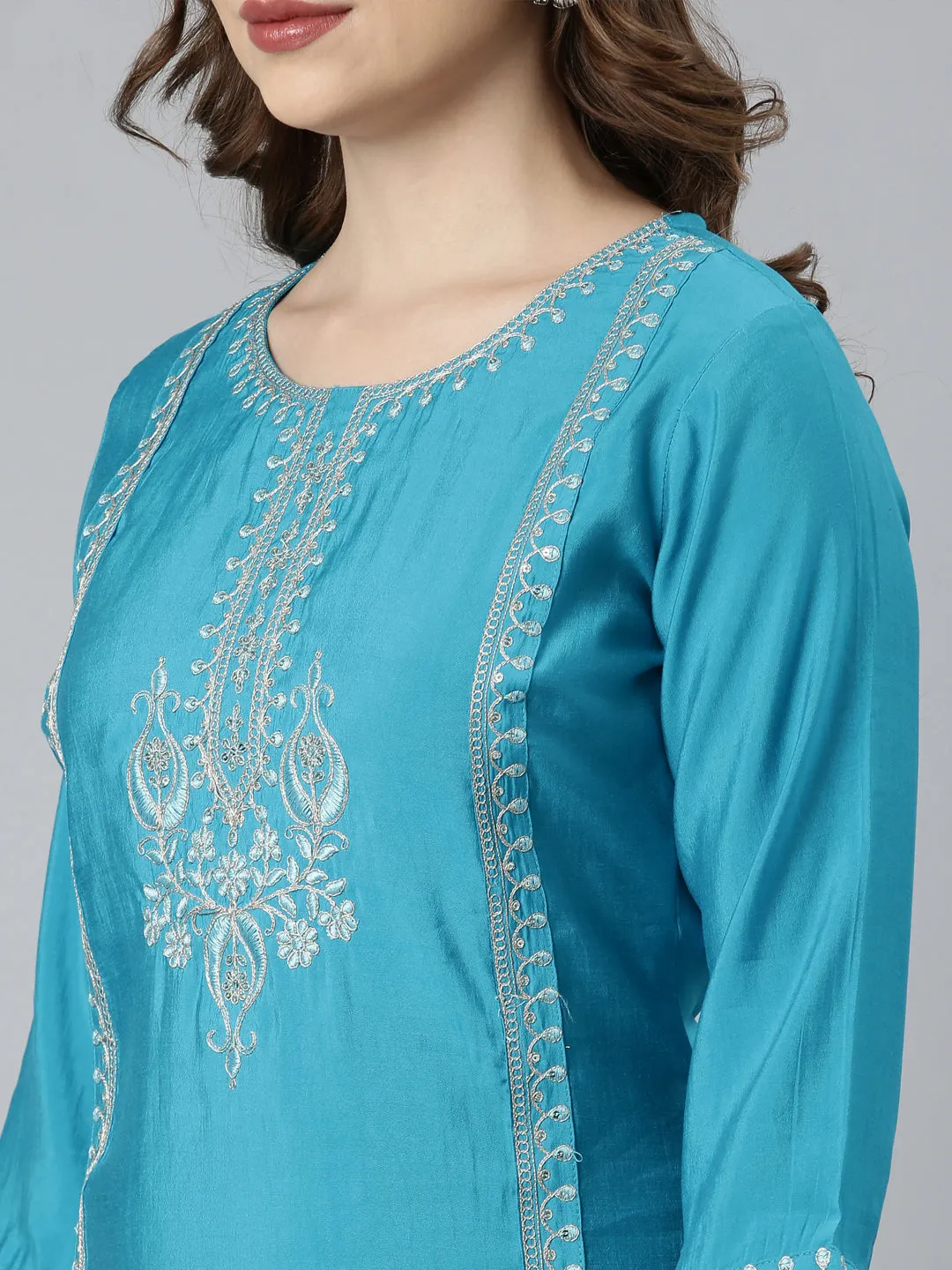 Neerus Green Regular Straight Solid Kurta And  Trousers With Dupatta