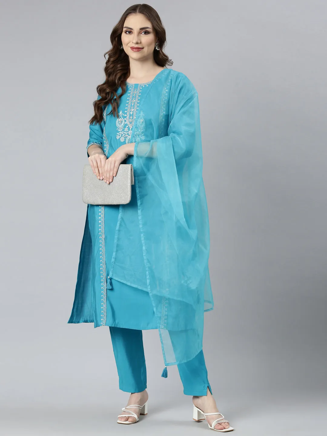 Neerus Green Regular Straight Solid Kurta And  Trousers With Dupatta