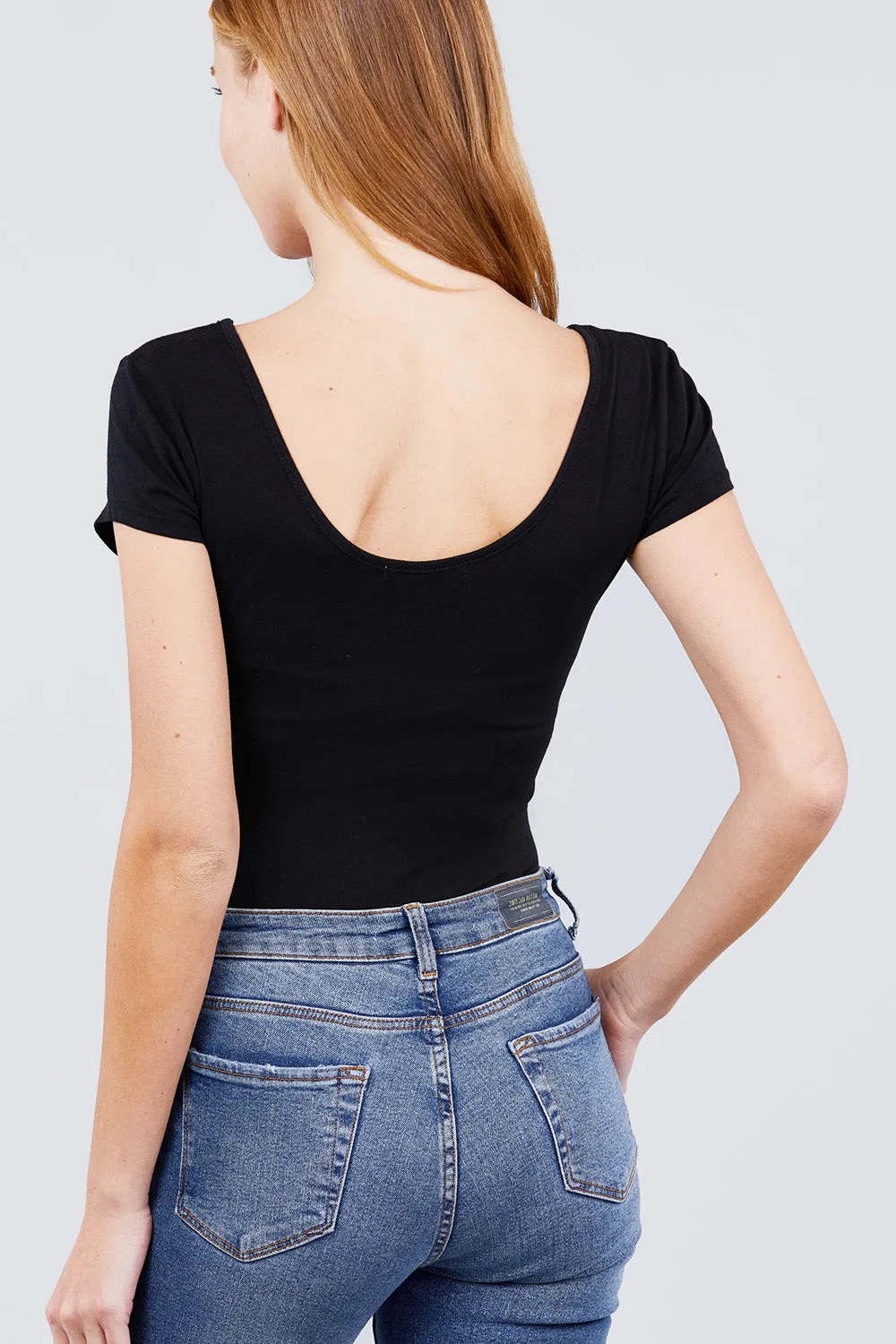 SHORT SLEEVE SCOOP NECK BODYSUIT