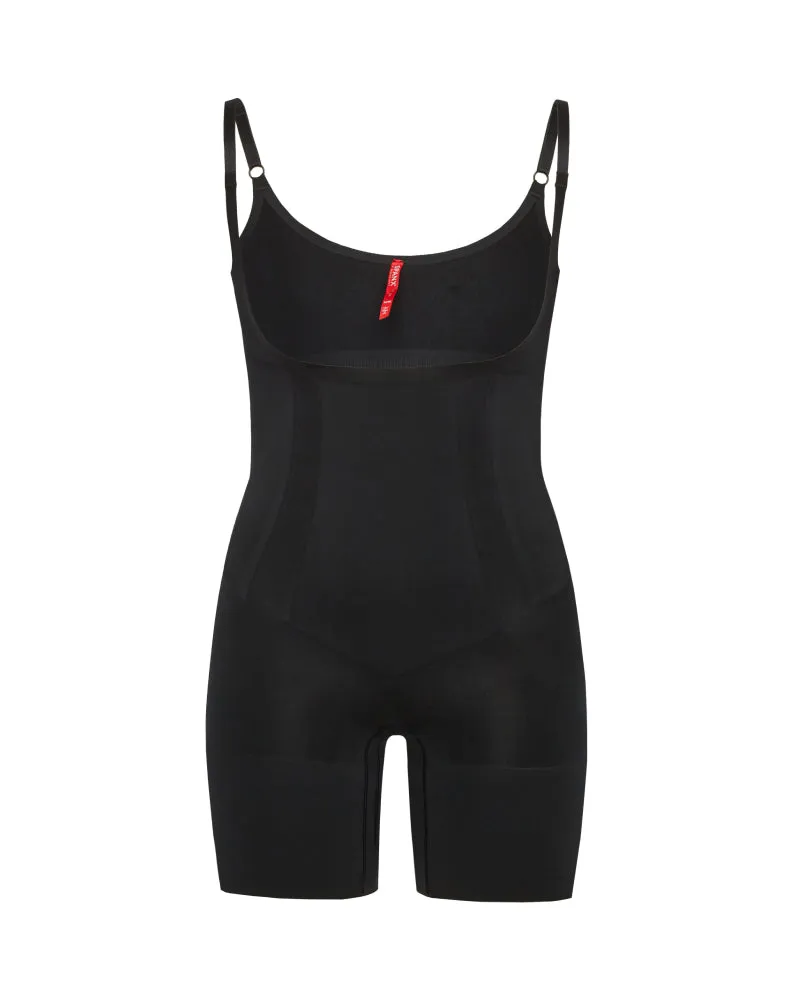 SPANXsculpt™ OnCore Open-Bust Mid-Thigh Bodysuit