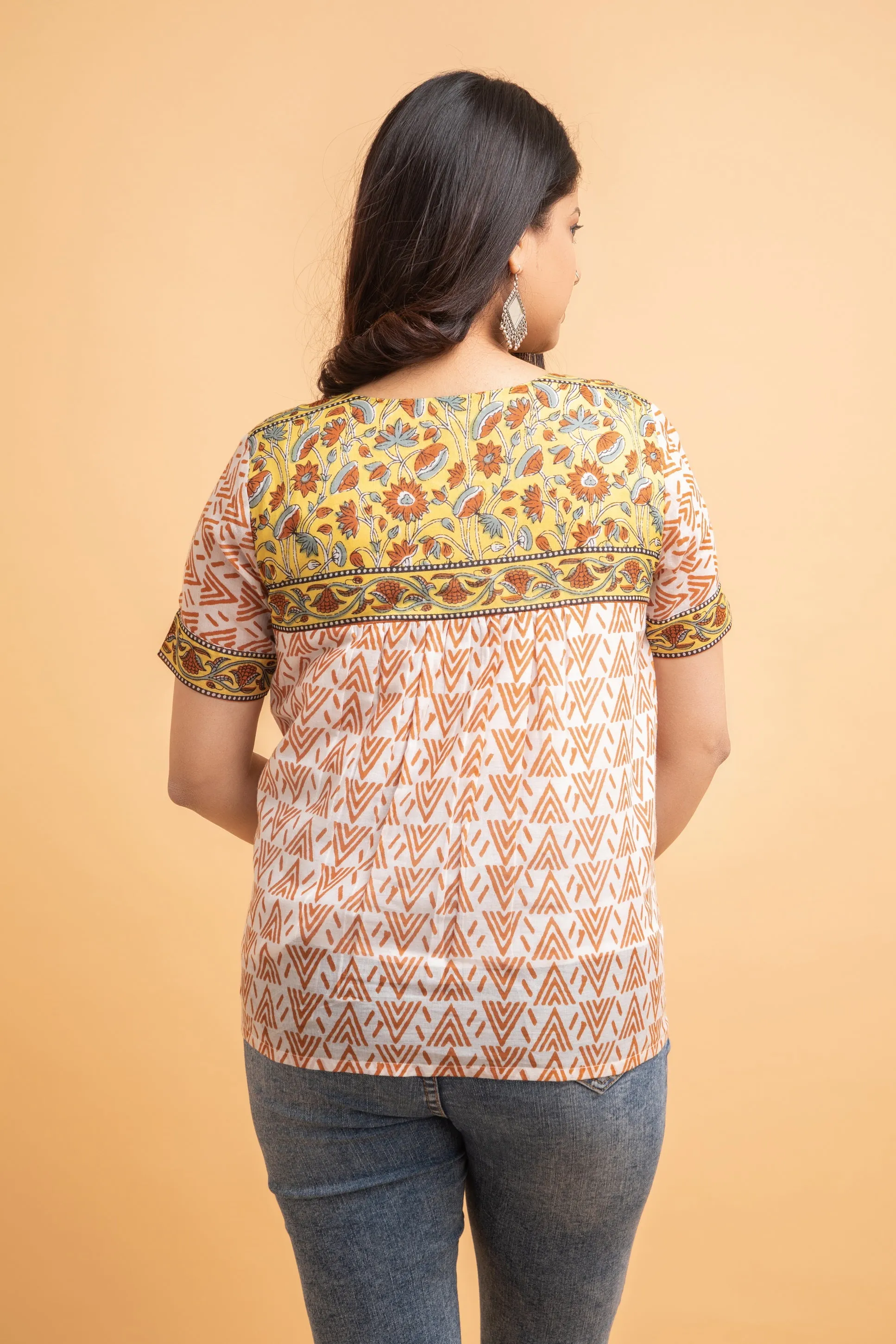 SUTI WOMEN COTTON Chic & Stylish Printed Cotton Top with Dori Latkan