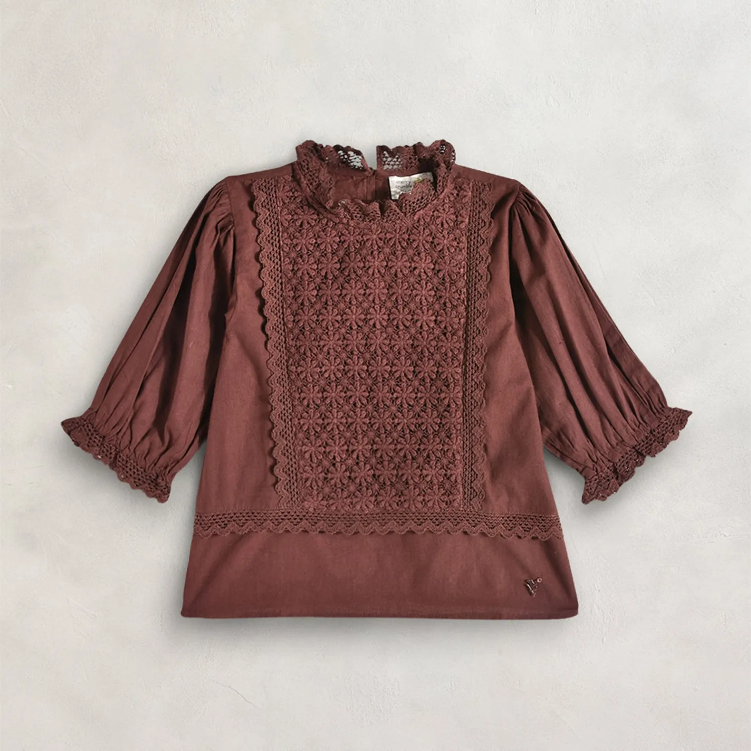 Symmetrical Spring Top