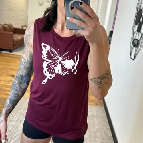 Winged Skulls Muscle Tank