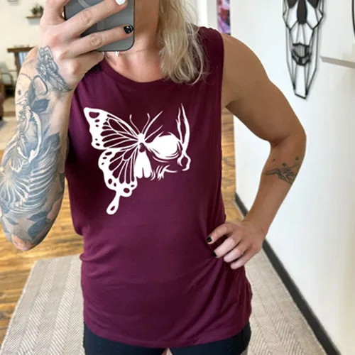 Winged Skulls Muscle Tank